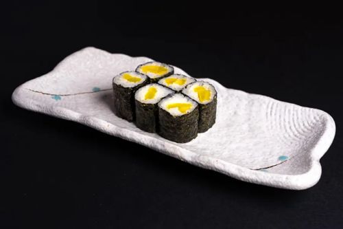 MANGO MAKI MANGO MAKI